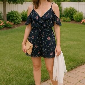 Bardot Off-the-Shoulder Romantic Floral Romper Playsuit XS Valentine’s Feminine